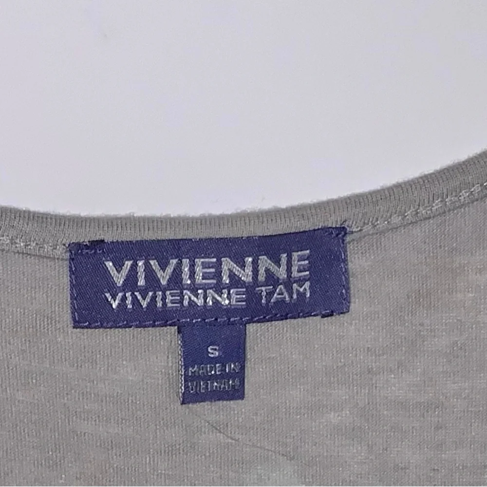 VIVIENNE by Vivienne Tam silver sequin tank top - Picture 2 of 5